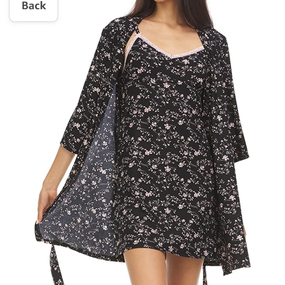 Rene Rofe 2 PC Robe & Nightgown Set - Picture 3 of 5